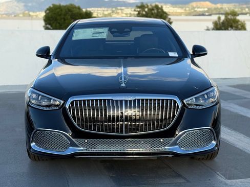 New 2026 Mercedes-Benz Maybach S 680 4MATIC image 5