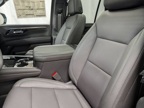 New 2026 Chevrolet Tahoe Z71 w/ Comfort Package AWD/4WD image 11