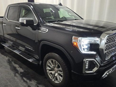 Used 2021 GMC Sierra 1500 Denali image 2