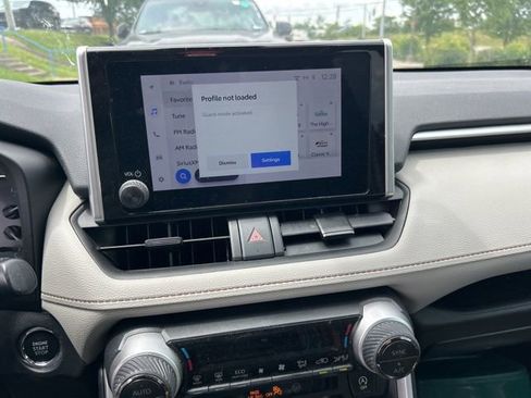 Used 2023 Toyota RAV4 XLE FWD image 8
