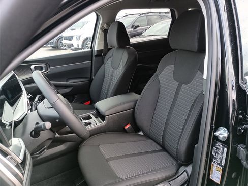 New 2026 Kia Sorento LX image 17