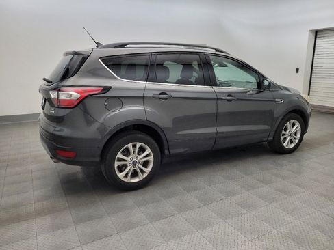 Used 2018 Ford Escape SEL w/ Ford Safe & Smart Package FWD image 10