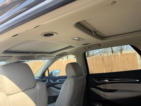 Used 2018 Buick Enclave Premium image 10