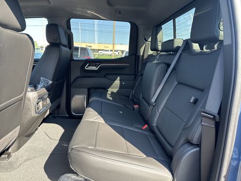 New 2025 GMC Sierra 1500 Denali w/ Technology Package image 13