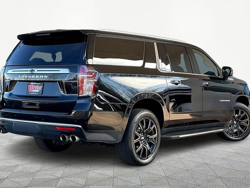 Used 2021 Chevrolet Suburban High Country image 7