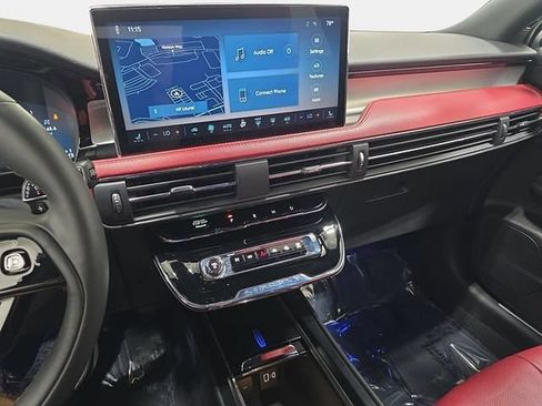 Certified 2023 Lincoln Corsair Reserve AWD/4WD image 17
