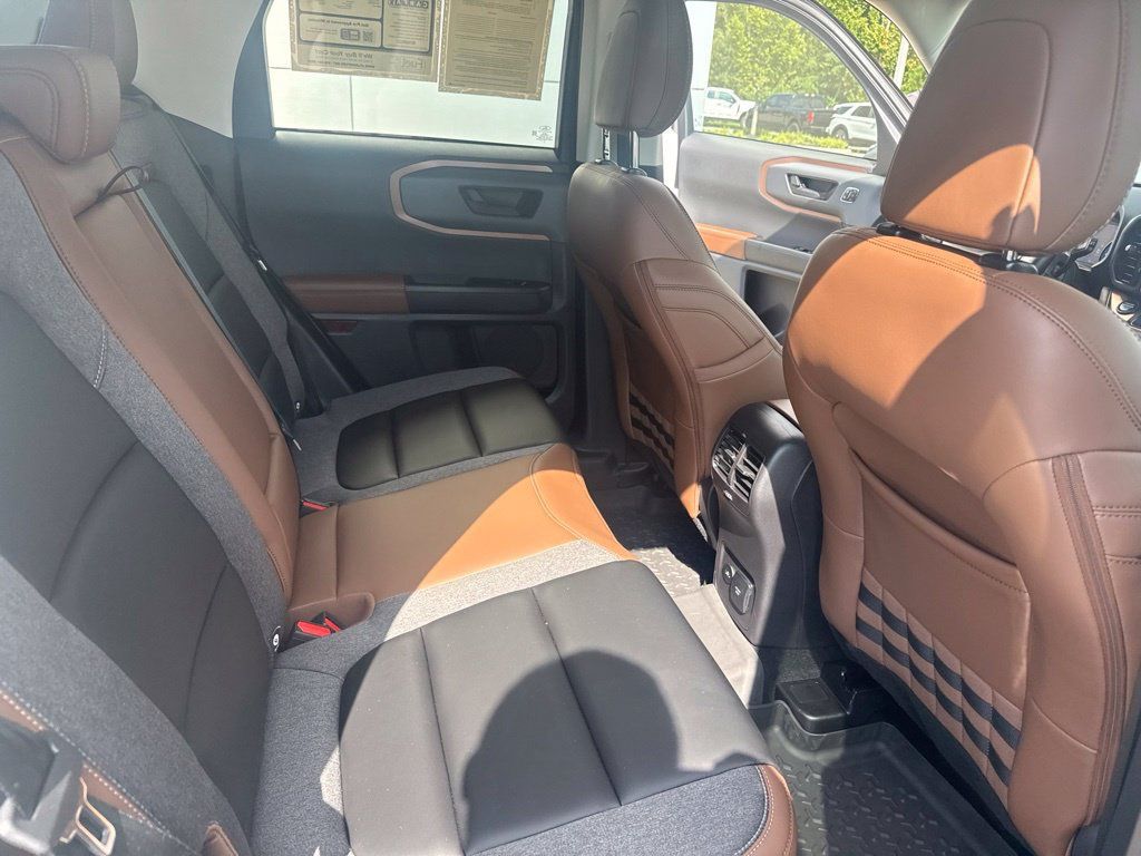 Certified 2024 Ford Bronco Sport Outer Banks AWD/4WD image 27