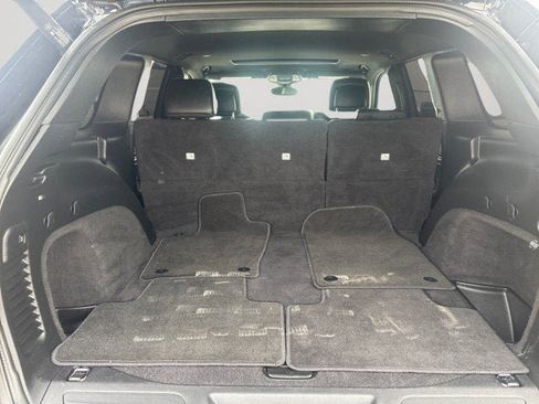 Used 2021 Jeep Grand Cherokee Limited image 21