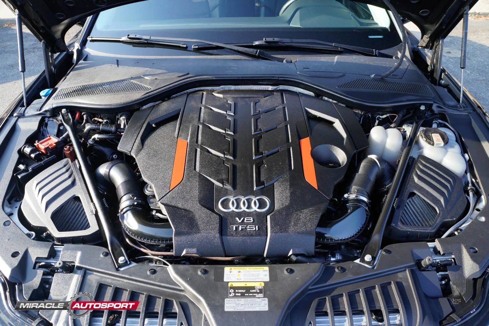 Used 2022 Audi S8 w/ S8 Executive Package AWD/4WD image 13
