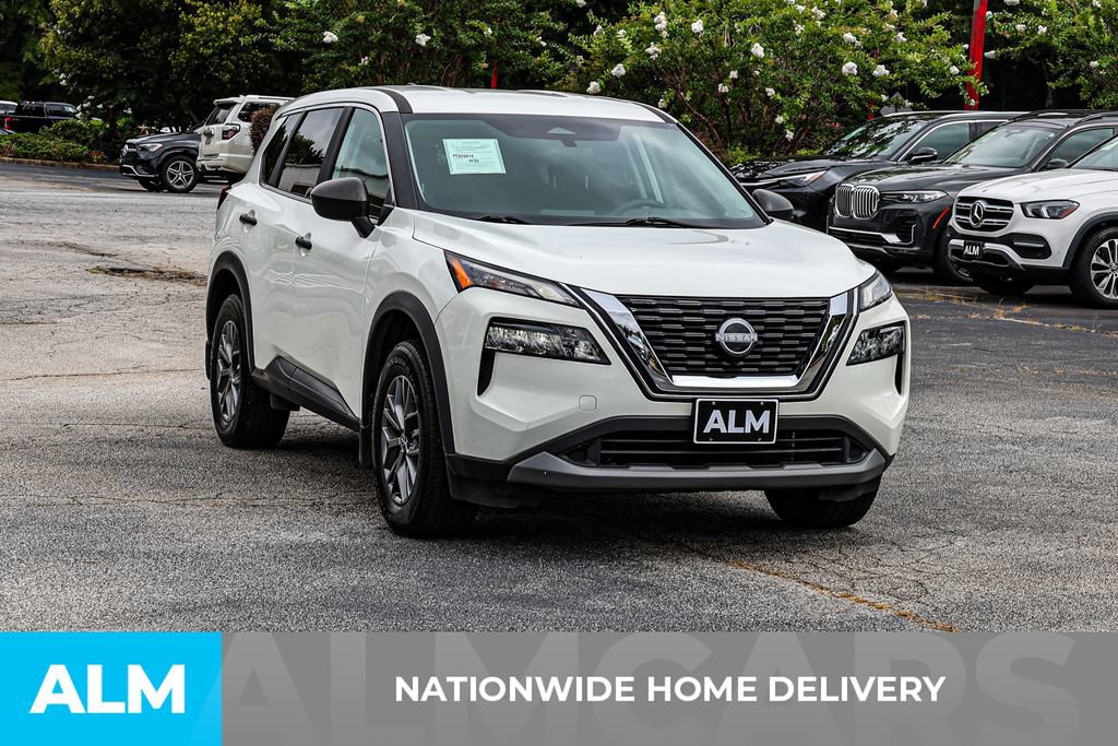 Used 2023 Nissan Rogue S FWD image 4