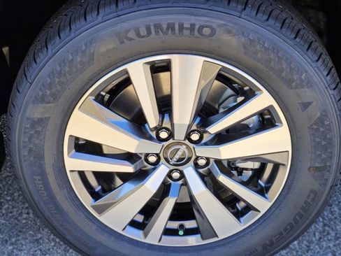 New 2025 Nissan Pathfinder SL image 10