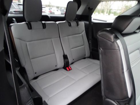 Used 2021 Ford Explorer Sport XLT w/ XLT Sport Appearance Package image 46