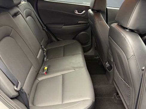 Used 2023 Hyundai Kona Limited w/ Cargo Package AWD/4WD image 56