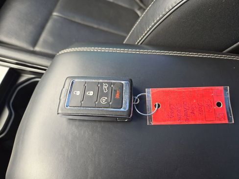 Certified 2022 Jeep Grand Cherokee Overland w/ Luxury Tech Group IV image 31