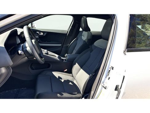 Used 2024 Polestar Polestar 2 AWD/4WD image 9