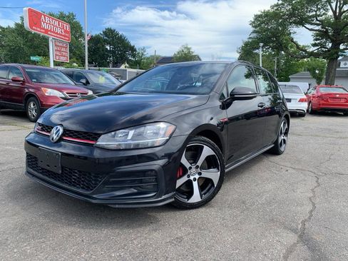 Used 2019 Volkswagen GTI S image 1