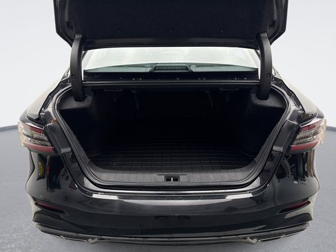 Used 2019 Nissan Maxima 3.5 SV w/ Floor Mat Group image 20