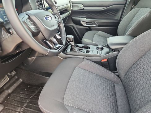 Used 2025 Ford Ranger XLT w/ Trailer Tow Package image 7