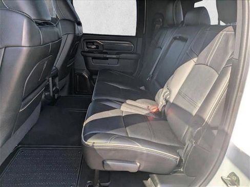 Used 2024 RAM 2500 Limited image 17