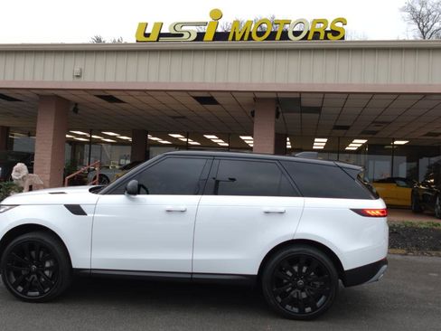 Used 2017 Land Rover Range Rover Sport HSE AWD/4WD image 24