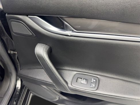 Used 2020 Maserati Ghibli image 43