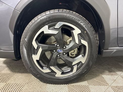 Used 2023 Subaru Crosstrek 2.5i Limited w/ Moonroof Package image 6