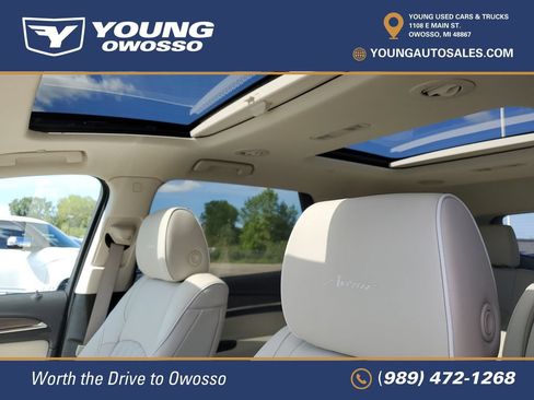 Used 2024 Buick Enclave Avenir w/ Avenir Technology Package AWD/4WD image 8