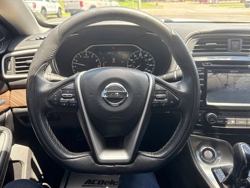 Used 2016 Nissan Maxima Platinum FWD image 21