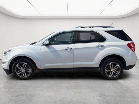 Used 2016 Chevrolet Equinox LTZ w/ Enhanced Convenience Package FWD image 4