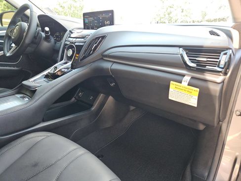 Used 2024 Acura RDX SH-AWD image 28