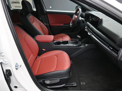 New 2026 Kia K4 GT-Line image 39