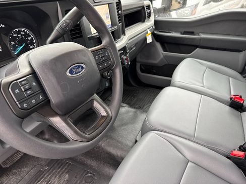 New 2025 Ford F450 XL w/ XL Chrome Package RWD image 10