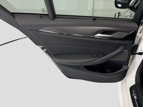 Used 2023 BMW M5 w/ Competition Package image 25