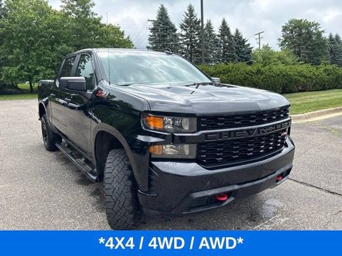 Used 2021 Chevrolet Silverado 1500 Custom Trail Boss w/ LPO, Dark Essentials Package AWD/4WD image 2
