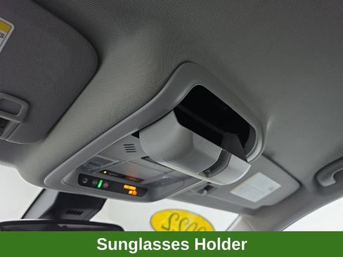 Used 2022 Chevrolet Equinox Premier AWD/4WD image 48