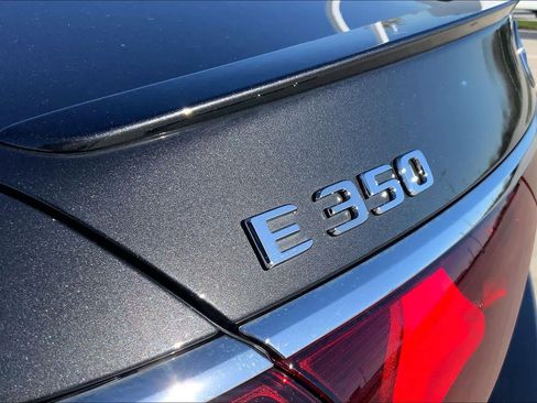 Used 2024 Mercedes-Benz E 350 4MATIC Sedan image 27
