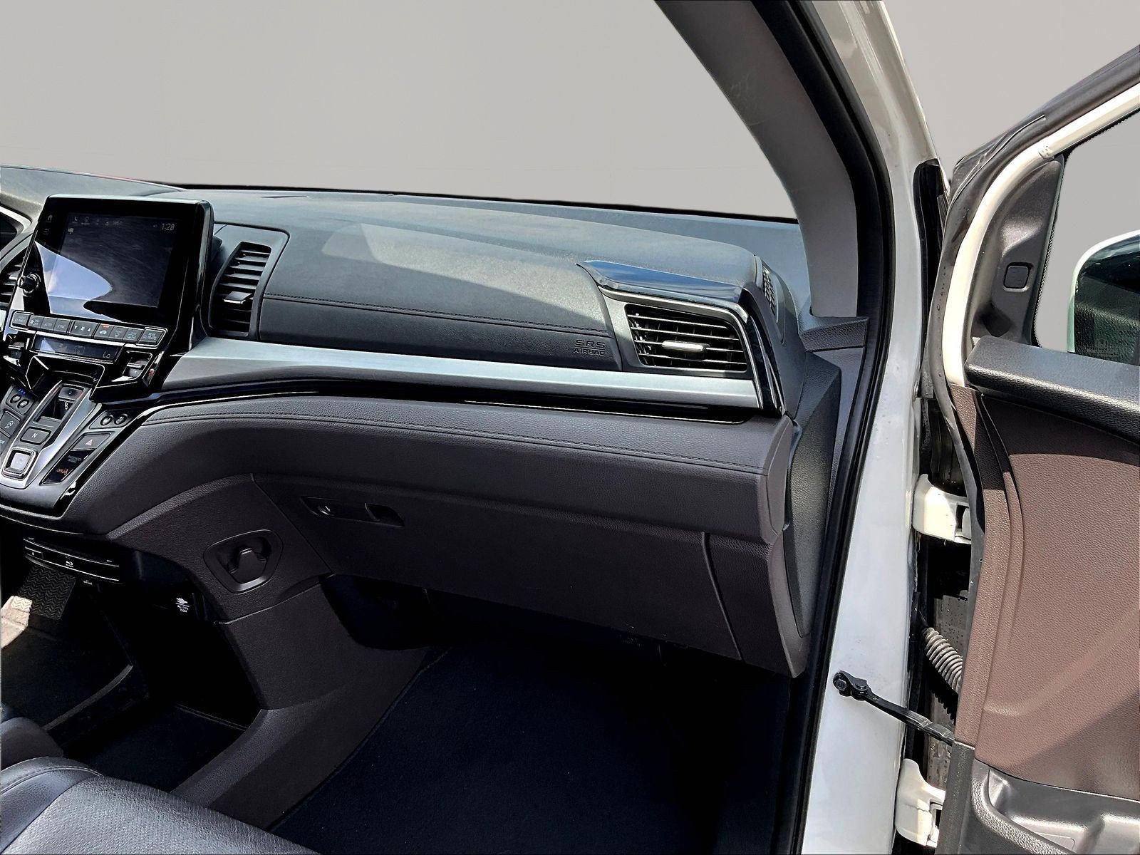 Used 2019 Honda Odyssey Elite image 26