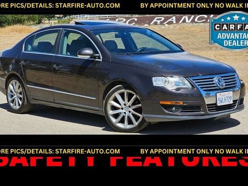 Used 2007 Volkswagen Passat 2.0T image 1