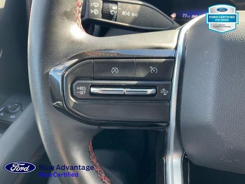 Used 2023 Chevrolet Colorado Z71 w/ Z71 Convenience Package 2 AWD/4WD image 8