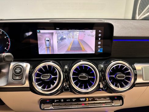 Certified 2023 Mercedes-Benz GLB 250 4MATIC image 23