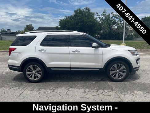 Used 2018 Ford Explorer Limited AWD/4WD image 2