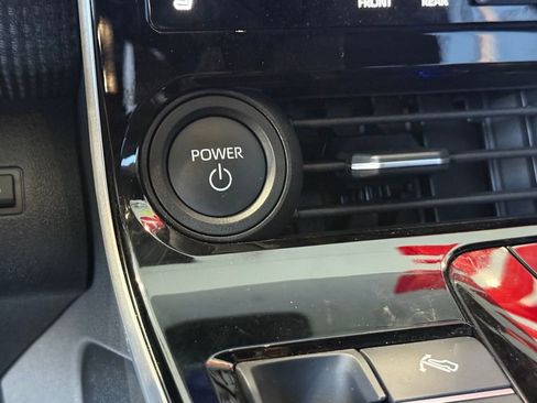 Certified 2024 Toyota bZ4X Limited image 32