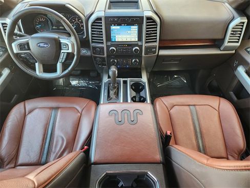 Used 2018 Ford F150 King Ranch w/ Equipment Group 601A Luxury AWD/4WD image 27