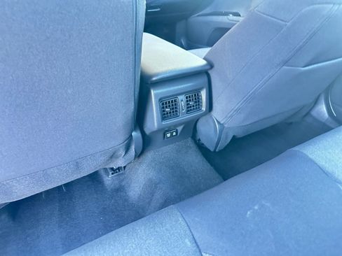 Used 2025 Toyota Camry LE image 24