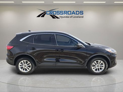 Used 2022 Ford Escape SE w/ Cold Weather Package image 6