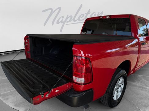 Used 2022 RAM 1500 Classic SLT RWD image 29