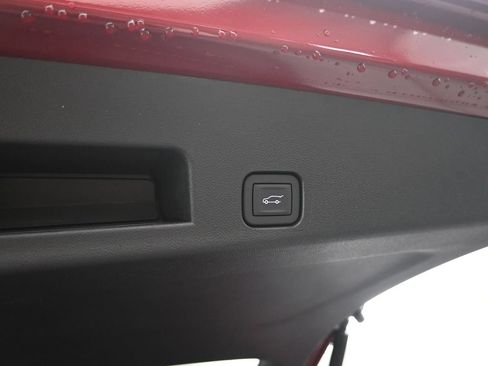 New 2026 Chevrolet Traverse LT w/ Driver Confidence Package AWD/4WD image 15