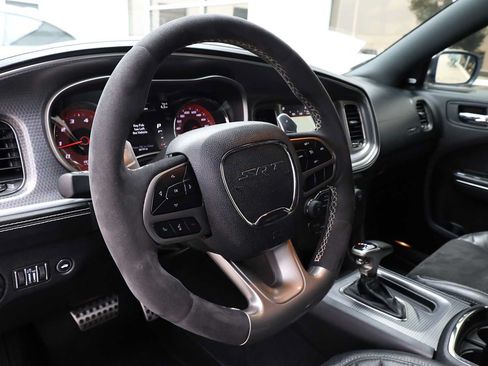Used 2021 Dodge Charger SRT Hellcat RWD image 16
