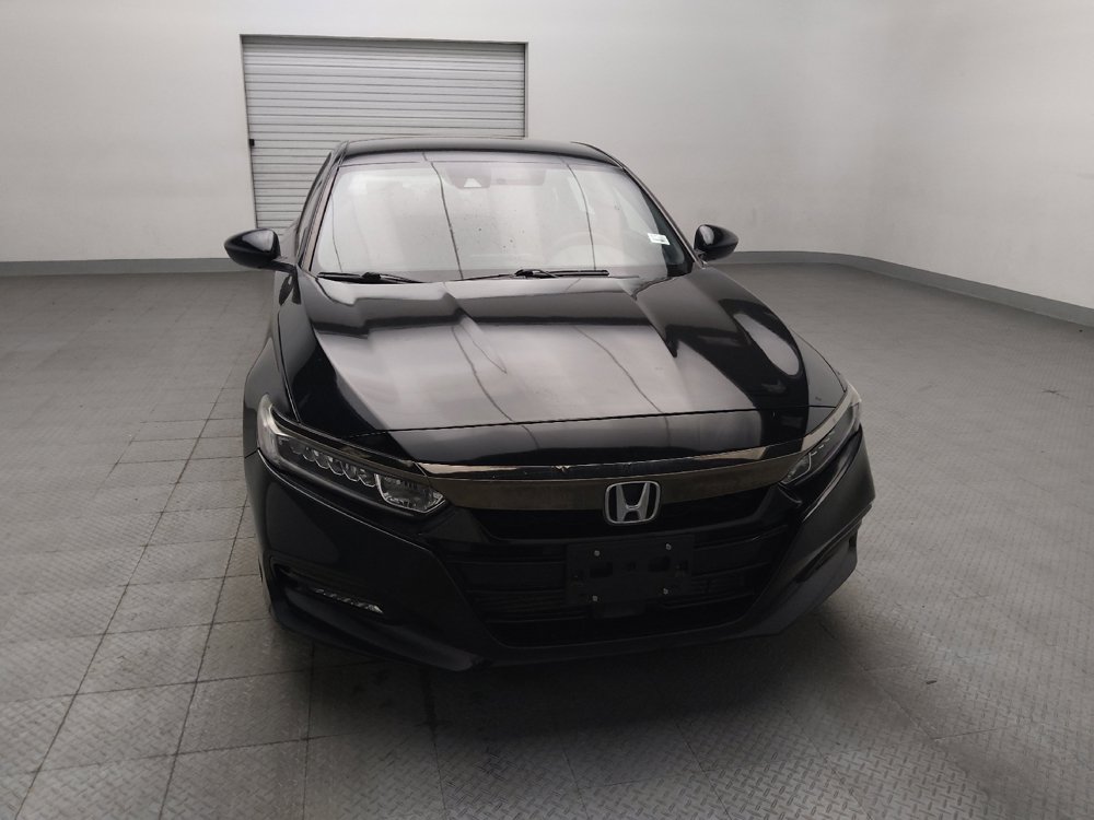 Used 2018 Honda Accord Sport image 14