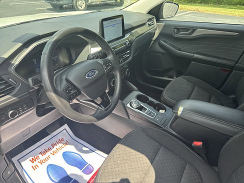 Used 2023 Ford Escape Active image 15